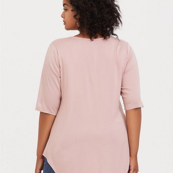 Torrid Blush V-Neck Tunic Top - Picture 3 of 11